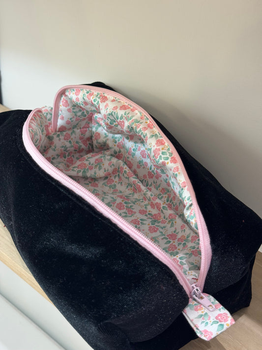 Beauty Case - Large - 
Velluto nero Lux