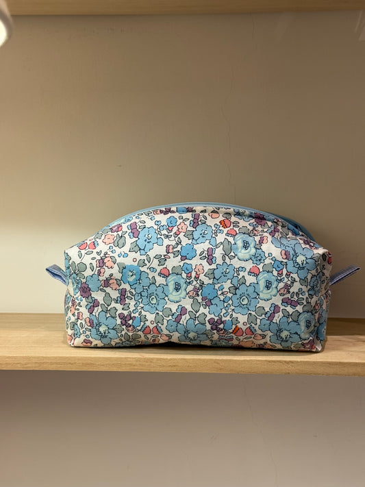 Beauty Case fiorellini azzurri - MEDIO