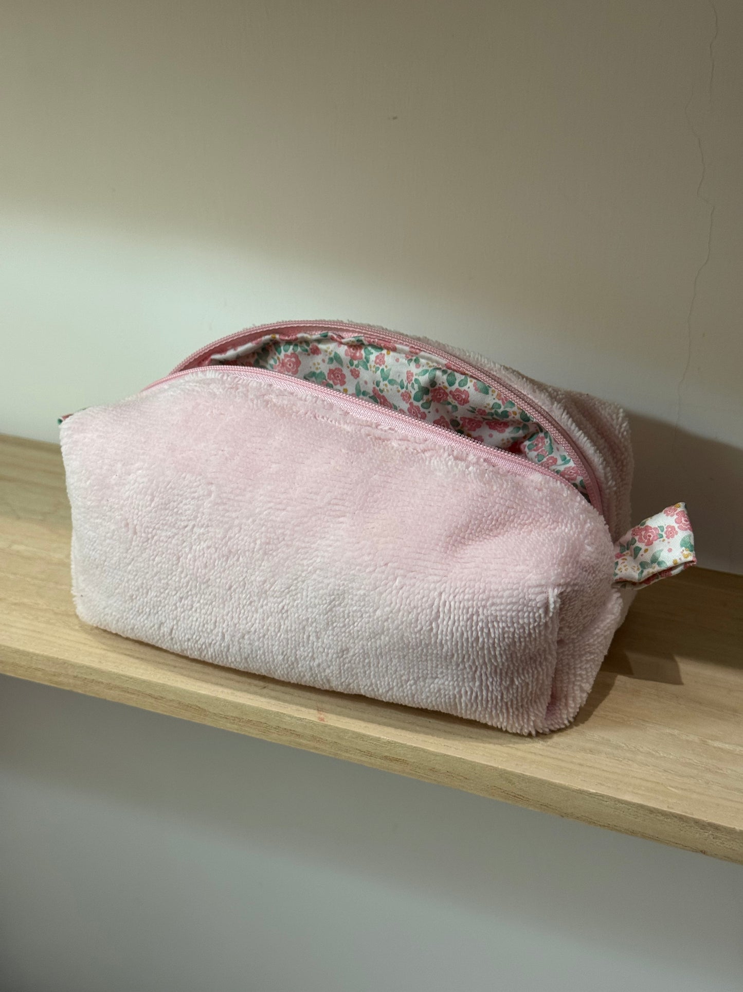 Beauty Case Roselline e spugna  Rosa - SMALL