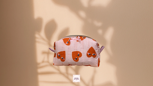 Beauty Case Medio - Cuori occhi grandi