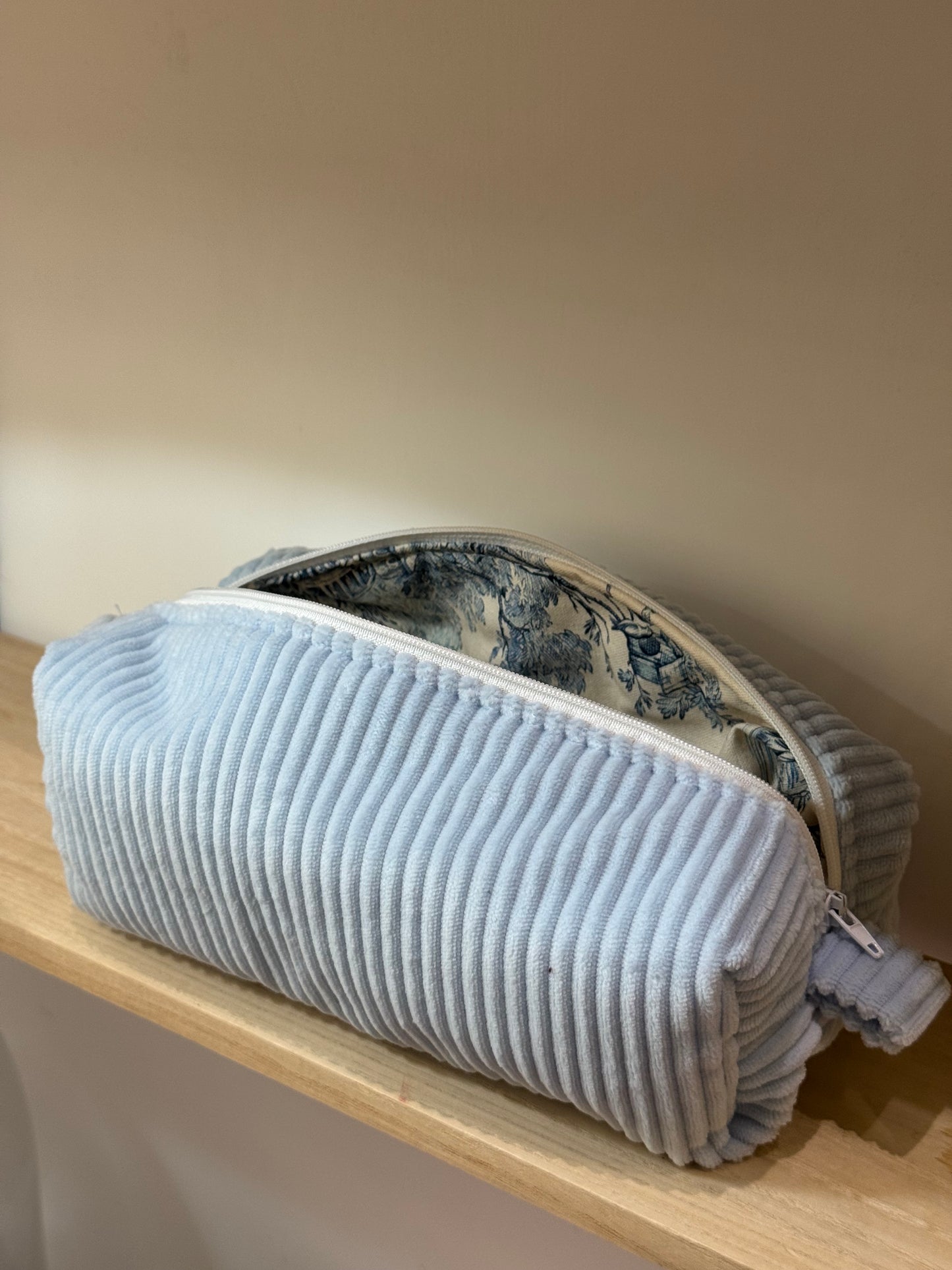 Beauty Case Azzurro costine velluto - Large