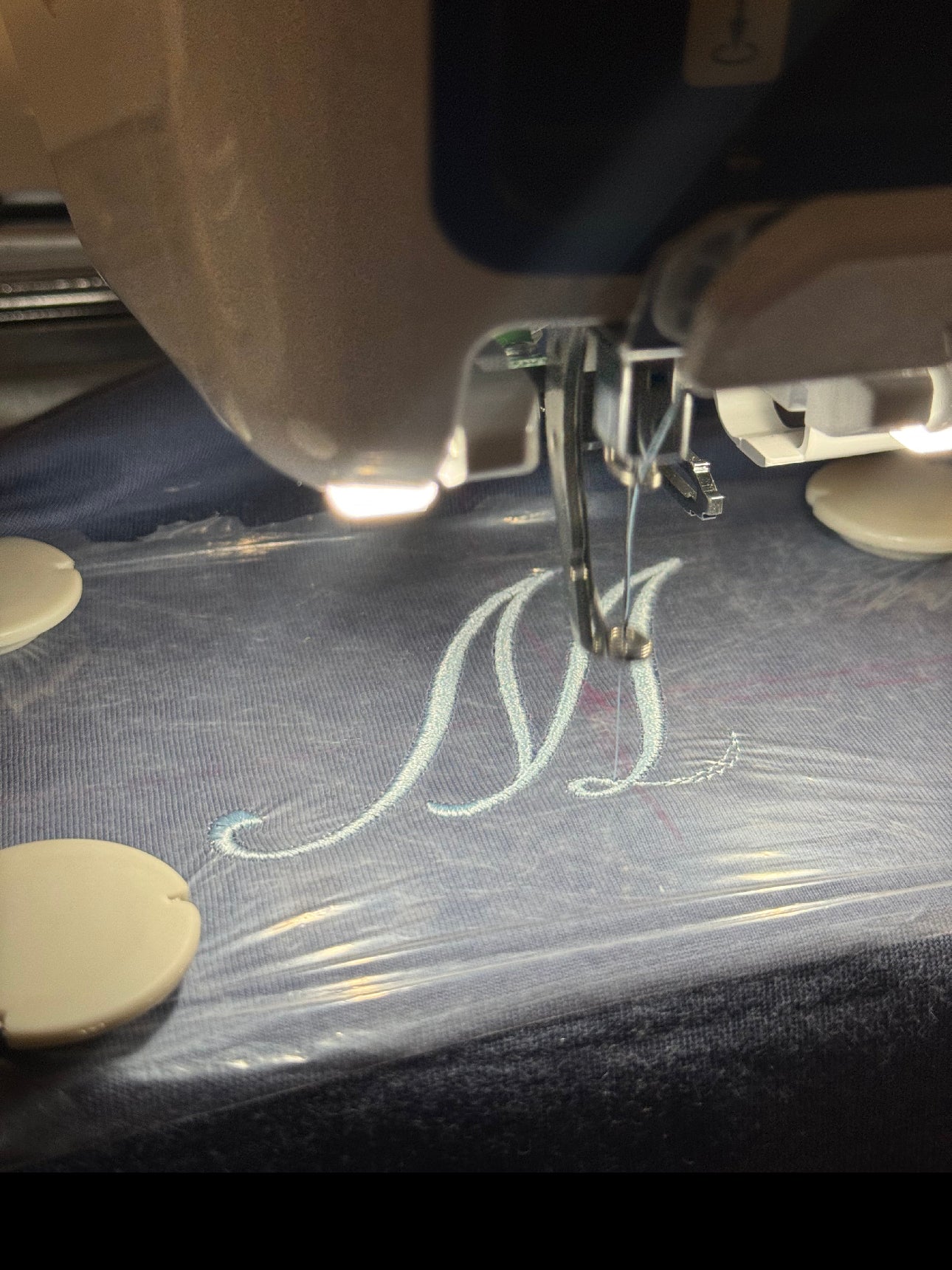 .RICAMO PERSONALIZZATO